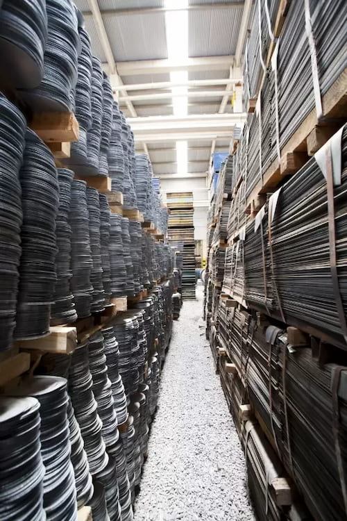 Retalhos de chapas e bobinas: economia real para a indústria
